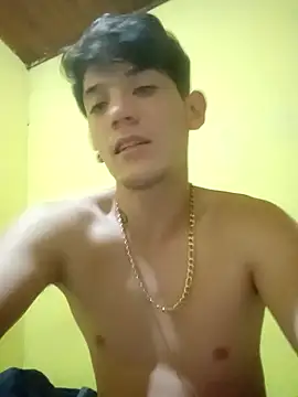 Pertunjukan Kamera Web Brandon_Leyes