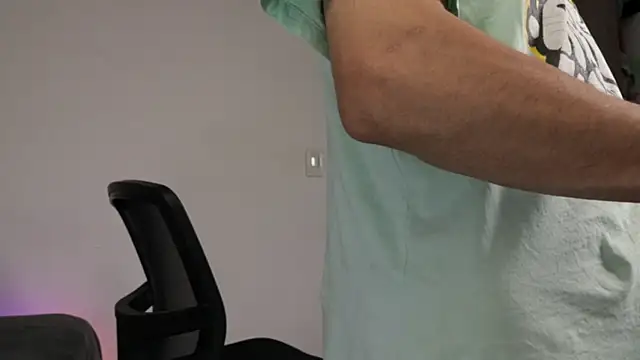 trieone: онлайн-секс-чат