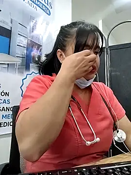 MILA__06's Webcam Show