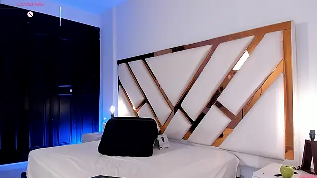 Aron_cruz 即時 XXX 聊天