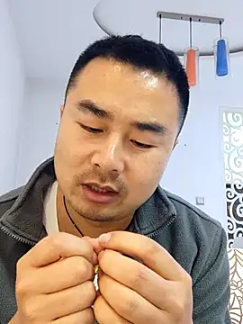 guozuo's Live XXX Chat