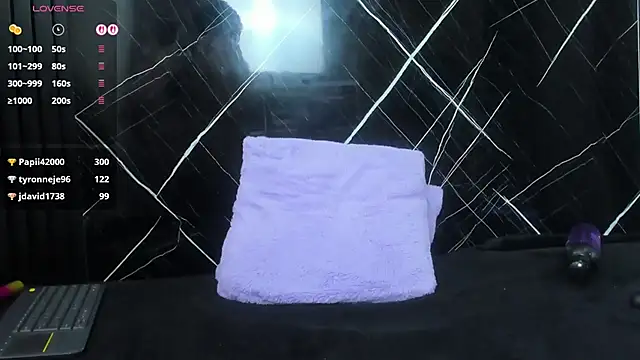 LexaLust 现场XXX聊天