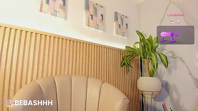 Онлайн чат XXX Fyre_divine