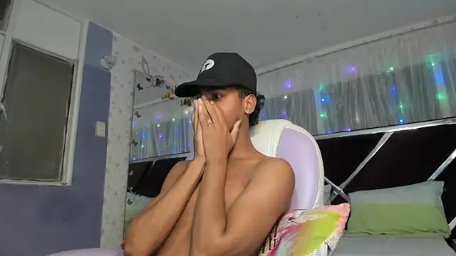 عرض كام Santy_bigcock_01