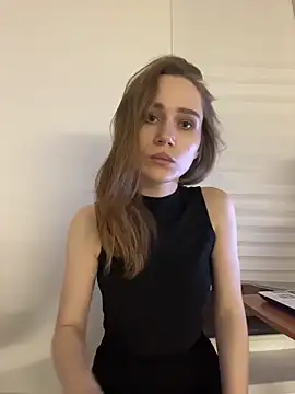 Pertunjukan Kamera Web Mary_Smitty