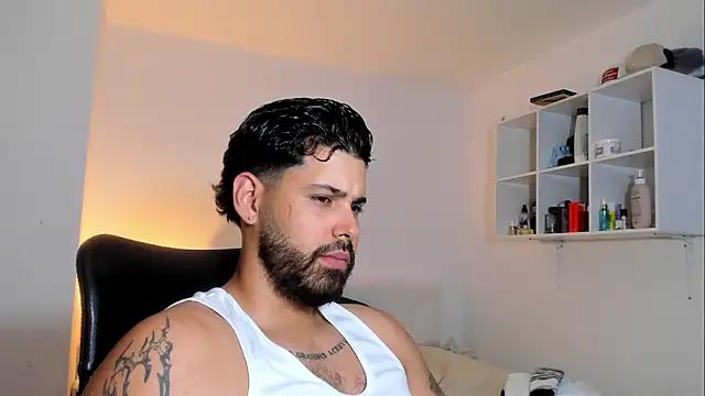 Вебкам-шоу Justyn_Torres