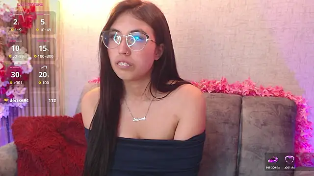 Valk_submissive's Live XXX Chat