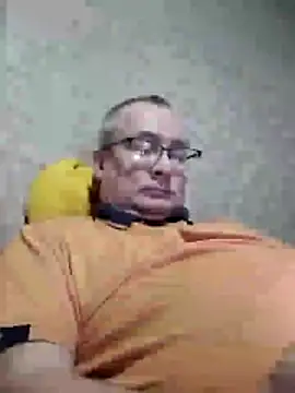 Chat +18 de Nika_Malay ao vivo