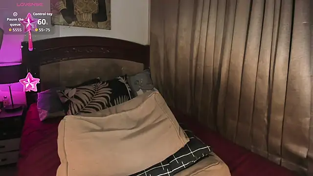 maviehugecock: онлайн-секс-чат