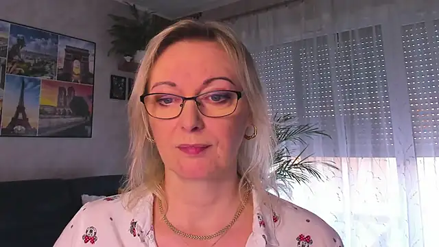 Webkamerová show vanessa_chat