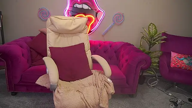 BellaLaPetit – Live XXX-chat