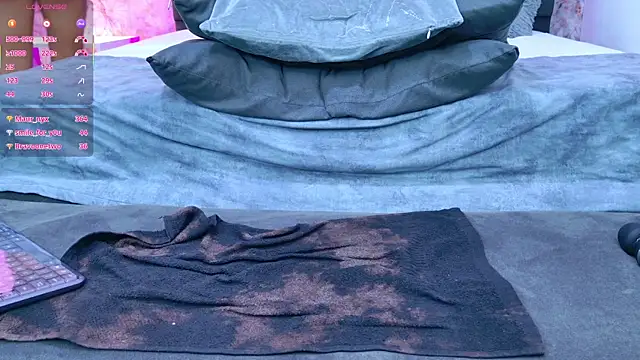 دردشة Raven_Gloomy الجنسية المباشرة