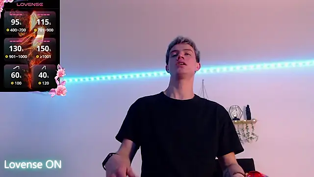 nicktorn's Live XXX Chat