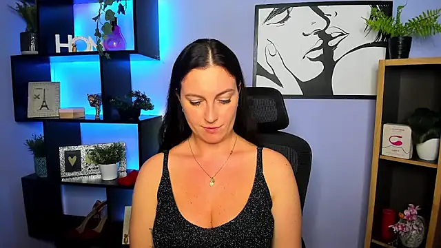 Chatroom XXX en direct de FUN_AMI