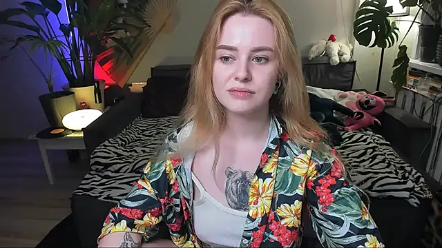 Alexa_Pirs Adlı Modelin Canlı XXX Sohbeti