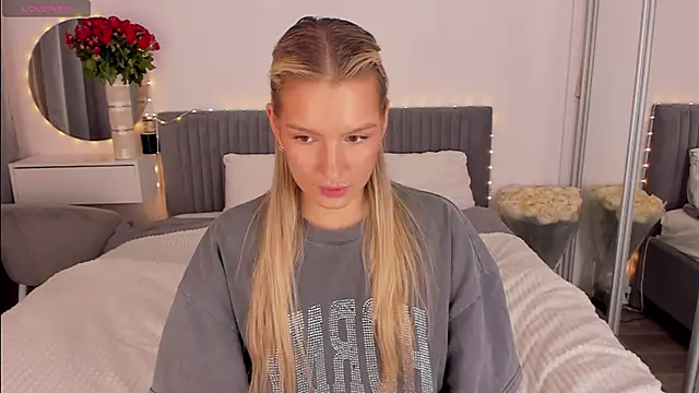 CassieRayss Chat XXX in diretta