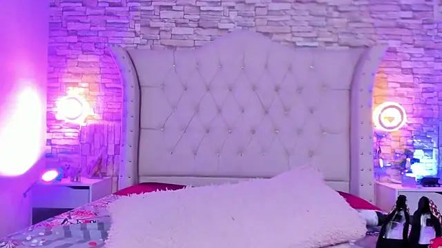 Gina_Myers Chat XXX live