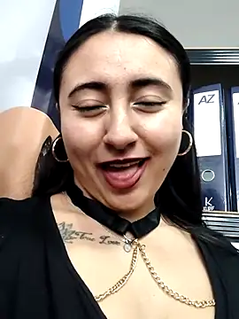 Czat XXX na żywo – _Sarah-Office1