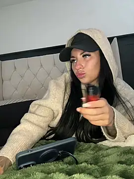 Sembang XXX Secara Langsung BELLABLACKXUK