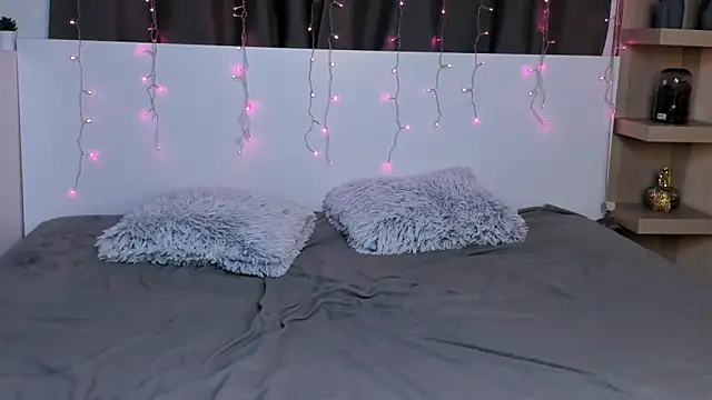 RoxyTheSnow Chat XXX in diretta