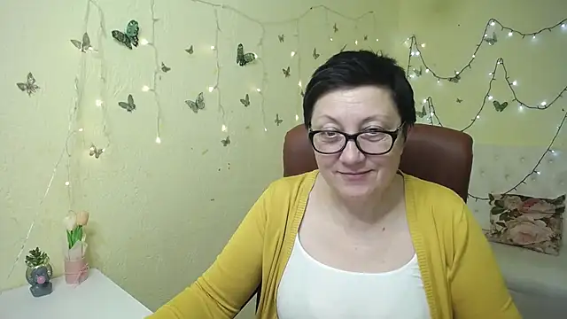 EmilyL0ve's Live XXX Chat