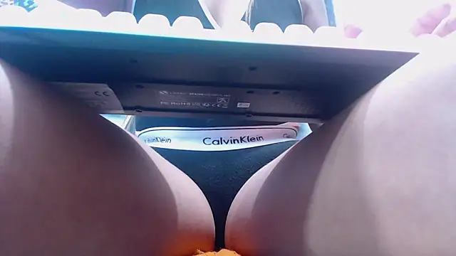 SashaBlondeLatin Chat XXX live