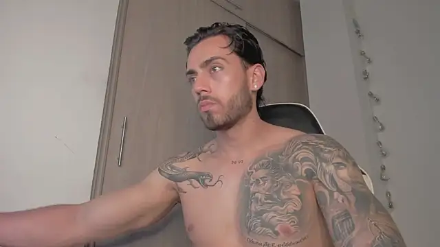 Axel__Blaze Live XXX Chat