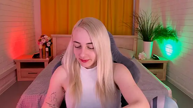 CarolMoor: онлайн-секс-чат