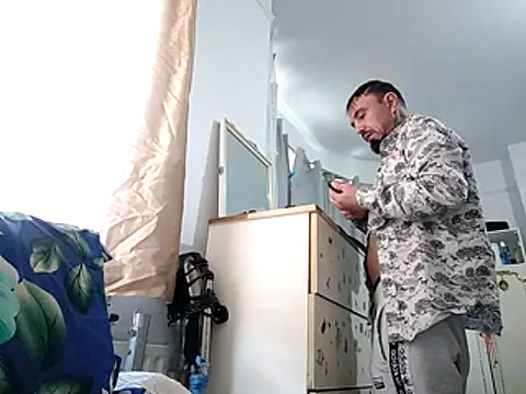 ClonicKaabaのライブXXXチャット