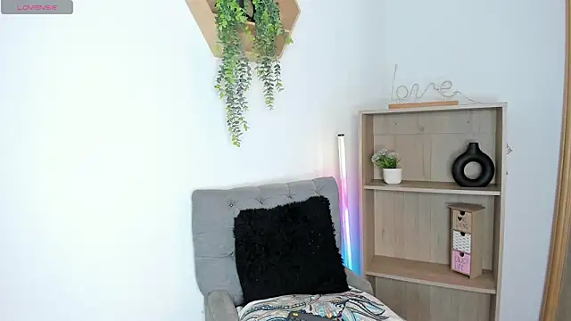 Chat +18 de AgathaBloom_ ao vivo