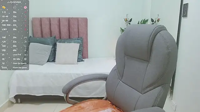 sophia_hadid – Live XXX-chat