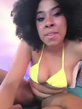 Czat XXX na żywo – EmmilyBrant