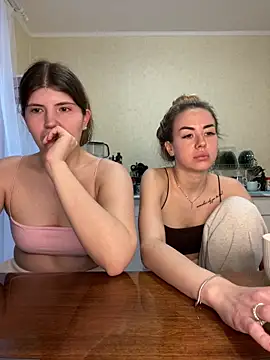 BettiVance: онлайн-секс-чат