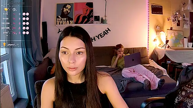 KatiKate Adlı Modelin Canlı XXX Sohbeti