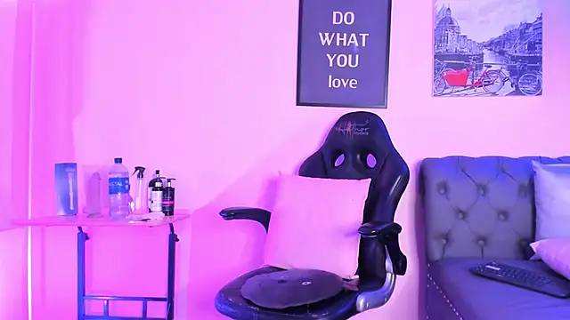 Czat XXX na żywo – victoriazans