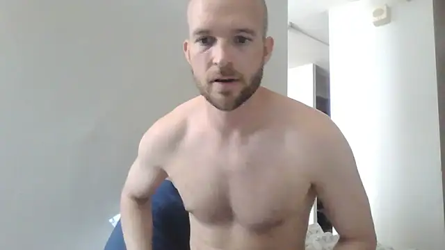 Luke_James Adlı Modelin Canlı XXX Sohbeti