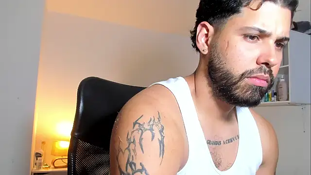 Justyn_Torres Live XXX-chat