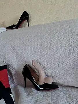 HotWifeLyn68 Live XXX-Chat