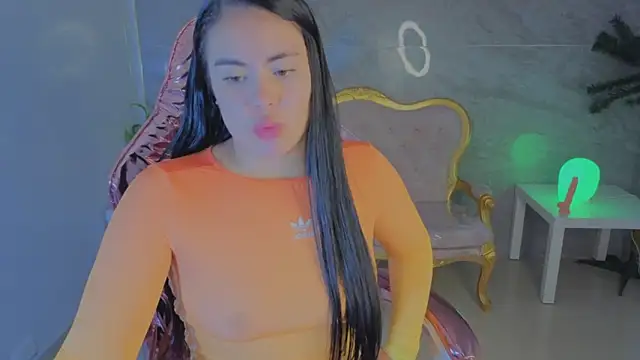 nati06_s Live XXX-Chat