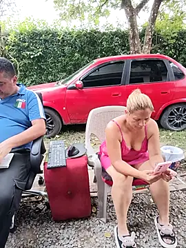 hotandfierylatinos2023's Live XXX Chat