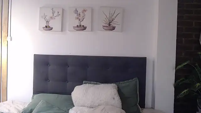 Онлайн чат XXX Andrea_secret_