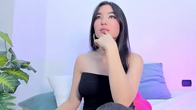 Živý XXX chat AiiriKimmura