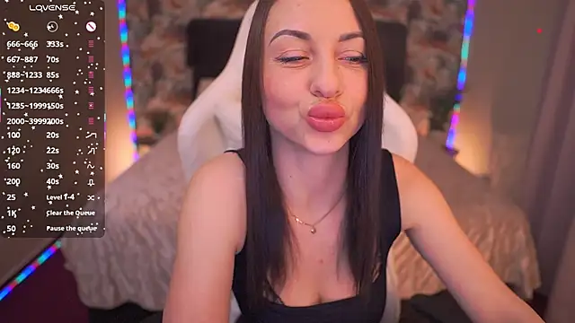 KristiiMax – Kamerová šou