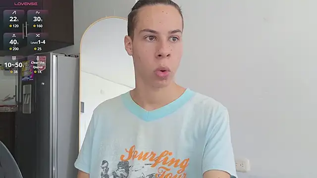 grey___27 élő XXX-chatje