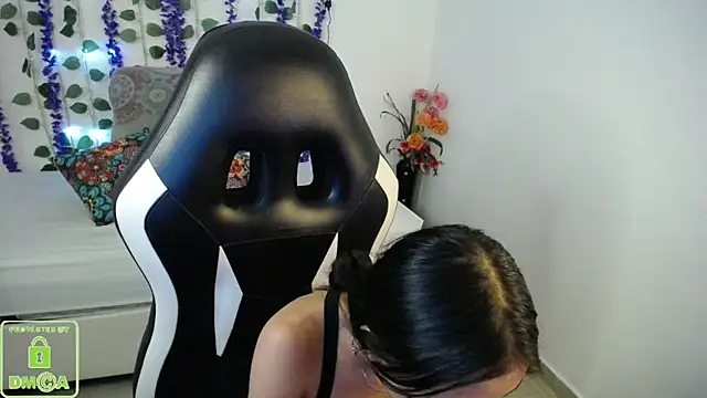 NathaliaSweet_11のライブXXXチャット