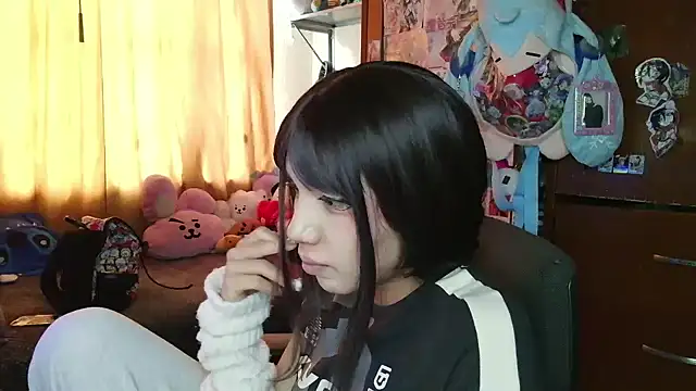 Terraelowen Chat XXX in diretta