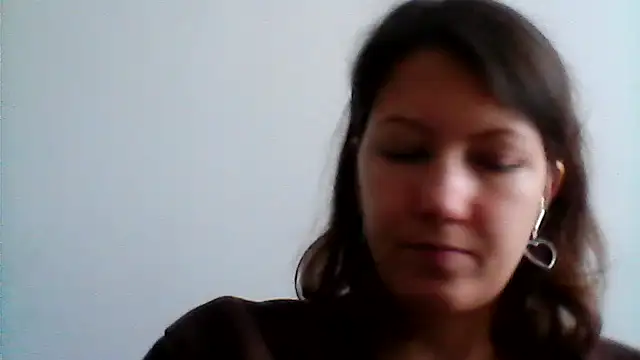 XXX chat uživo modela Karivane