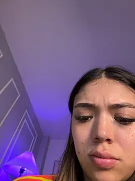 Онлайн чат XXX HoneyMollyX