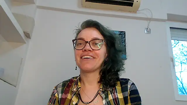 Ju-Hot – Live XXX-chat