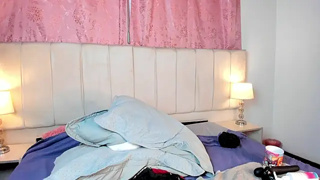 Živý XXX chat mia__gv